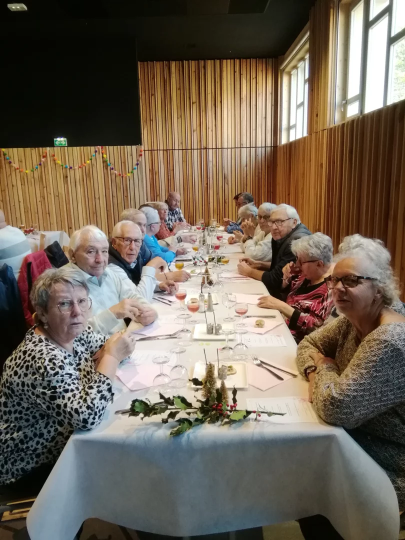 Repas des ainés à Pont Salomon 20 octobre 2024